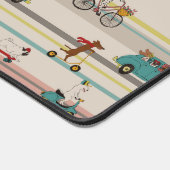 車のパターンで移動する犬 デスクマット (コーナー)