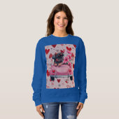 車の中で犬とハート スウェットシャツ (正面フル)