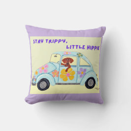 車の中のヒッピーなダックスフント「Stay Trippy, Little Hippie」 クッション