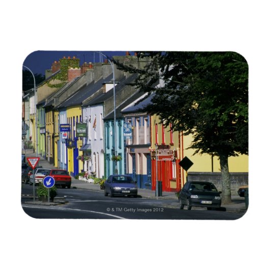 車の前に建物の前に止め、Adare マグネット (横)