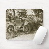 車の大破海洋都市MI 7月の30年代-ヴィンテージ マウスパッド (マウス)