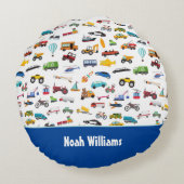 車の子供を動かす小さな男の子 ラウンドクッション (裏面)
