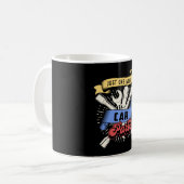 車の整備士車のエンジン整備士レトロおもしろいギフト コーヒーマグカップ (正面左)