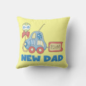 車の新しいパパそれは男の子の贈り物 クッション (裏面)