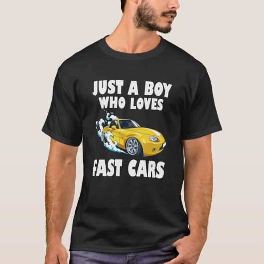 車の速い男の子を愛する男の子Ki Tシャツ (正面)