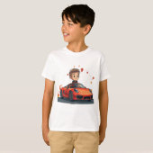 車のTシャツが大好きな少年 Tシャツ (正面フル)