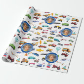 車を動かす小さな男の子の事子供の写真 ラッピングペーパー (アンロールド)