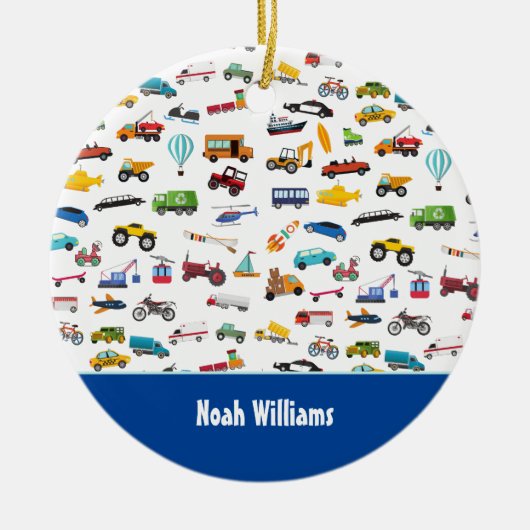 車を動かす男の子のモノ子供のクリスマス セラミックオーナメント (正面)