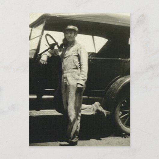 車を持った人 ポストカード (正面)