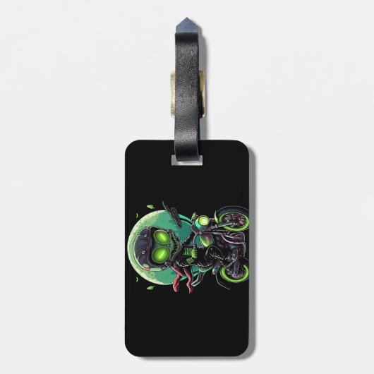 車を閉めるオートバイと緑の光 ラゲッジタグ (裏面縦)