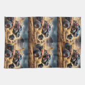 車輪のカオス：モンスタートラックがダービーを叩き潰す。 キッチンタオル (横)