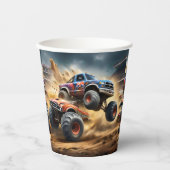車輪のカオス：モンスタートラックがダービーを叩き潰す。 紙コップ (正面)