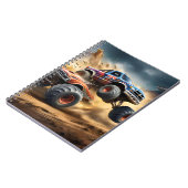 車輪のカオス:モンスタートラックのスマッシュダービー ノートブック (左側)