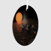 軌道星にあるトラピスト–1の7つののまわりに惑星。 オーナメント (正面)