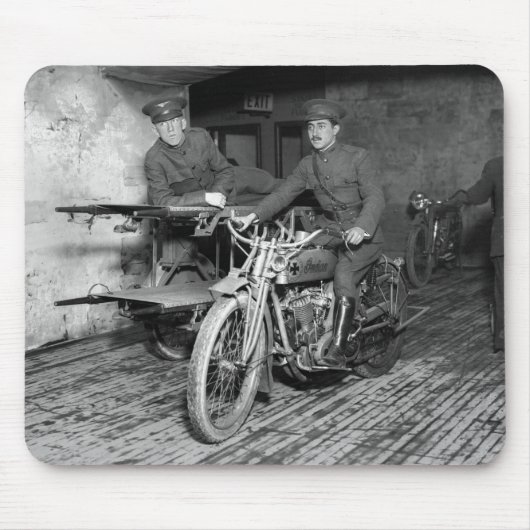軍のオートバイEMTの1910年代 マウスパッド (正面)