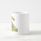 軍の葬儀の儀仗兵 コーヒーマグカップ (中央)