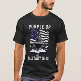 軍人の子どもの月間+パープルアップ Tシャツ