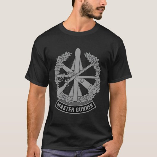 軍司令官ガンナーバッジ Tシャツ (正面)