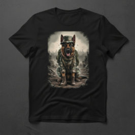 軍服のジャーマンシェパード Tシャツ