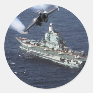 軍艦上のジェット戦闘機 ラウンドシール