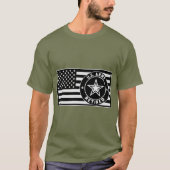 軍退職した旗© FB @ #USAPatriotGraphics Tシャツ (正面)
