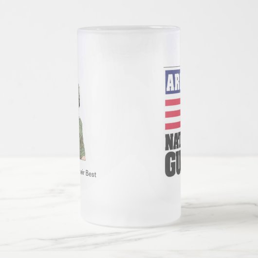 軍隊の国家警備隊の曇らされたマグ フロストグラスビールジョッキ (中央)