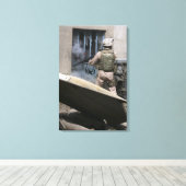 軍隊の巡査が海岸を廻る キャンバスプリント (インサイチュ (ウッドフロア))