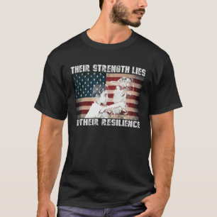 軍隊キッズ月その強さはRにある Tシャツ
