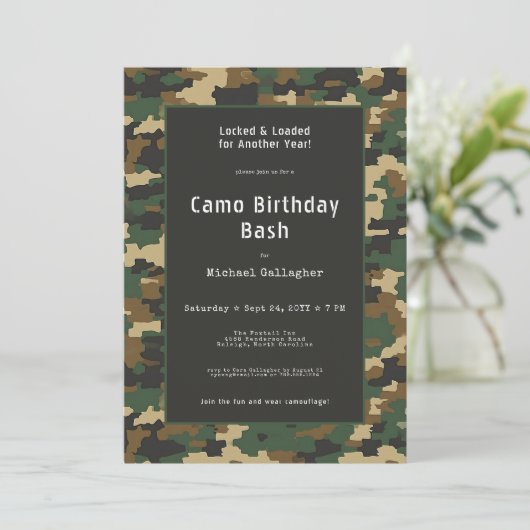 軍隊ソルジャーカモフラージュ誕生日 招待状 (スタンド正面)