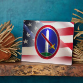 軍隊ディストリクトワシントン フォトプラーク (側面)