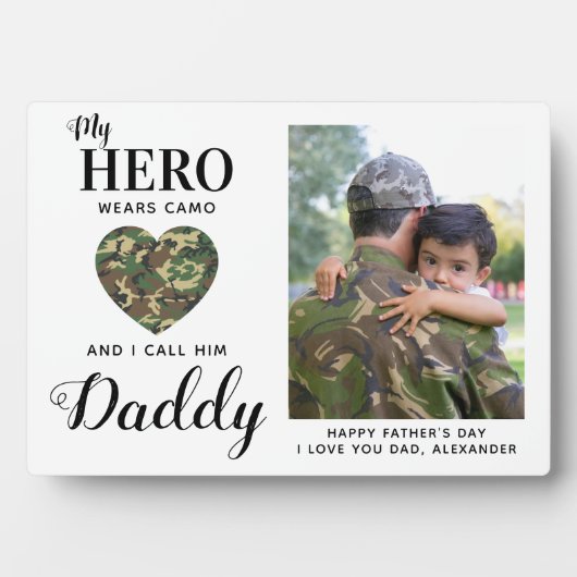 軍隊パパマイヒーローカーズ迷彩柄ファーザーズデイフォト フォトプラーク (正面)