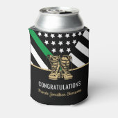 軍隊卒業式薄緑ライン旗陸軍 缶クーラー (缶裏面)