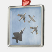 軍隊戦闘機 – 伝統飛行 メタルオーナメント (左)