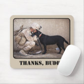 軍隊犬と疲れ果てた兵士 マウスパッド (マウス)