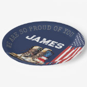 軍隊米国国旗が青を出る遠くにパーティー ペーパープレート (アングル)