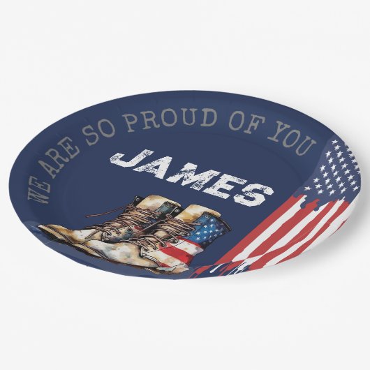 軍隊米国国旗が青を出る遠くにパーティー ペーパープレート (アングル)