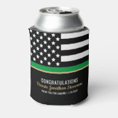 軍隊薄いグリーンラインアメリカ国旗のおめでとう 缶クーラー (缶裏面)