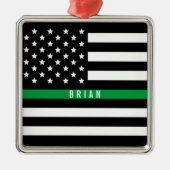 軍隊薄いグリーンラインアメリカ国旗のモノグラム メタルオーナメント (正面)