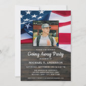 軍隊行く遠くにパーティー愛国的アメリカ国旗 招待状 (正面)