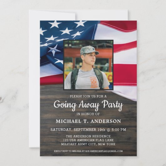 軍隊行く遠くにパーティー愛国的アメリカ国旗 招待状 (正面)