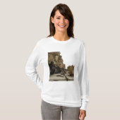 軍隊車はセミ・トラックに閉じ込められている Tシャツ (正面フル)