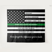 軍隊除パーソナライズされた退用薄い緑の線 タペストリー (正面(横))