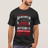 軍隊Remember Everyone Deployed Tシャツ (正面)