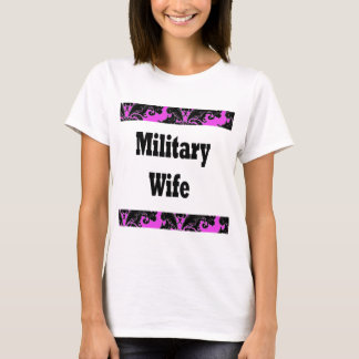軍隊wife2 tシャツ