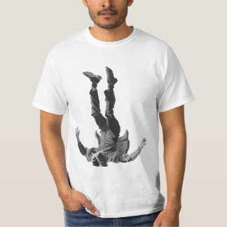 転倒 Tシャツ