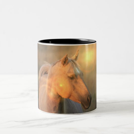 軽いコーヒー・マグのPalominoの馬 ツートーンマグカップ (中央)