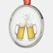 軽いビールと2つのマグカップ。金属オーナメント メタルオーナメント (左)