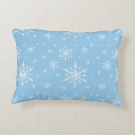 軽いヤグルマギクの青の冬の白い雪片 アクセントクッション (裏面)