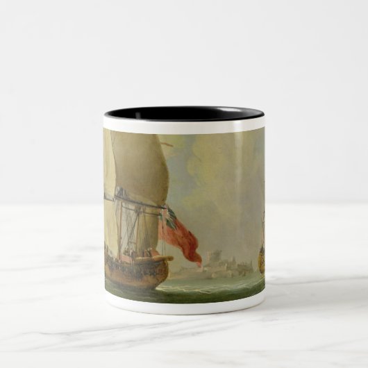 軽い微風の英国のSloopそしてフリゲート艦( ツートーンマグカップ (中央)