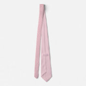 軽い挨りだらけのピンクの複雑なゴシック様式線条細工のタイル ネクタイ (裏面)